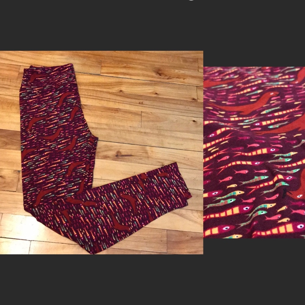 NWT One-size Maroon Fish and Seal LuLaRoe Leggings